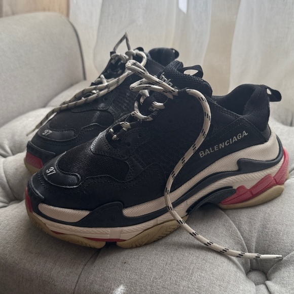 Shoes - Balenciaga Triple S women’s sneakers 37 low-top